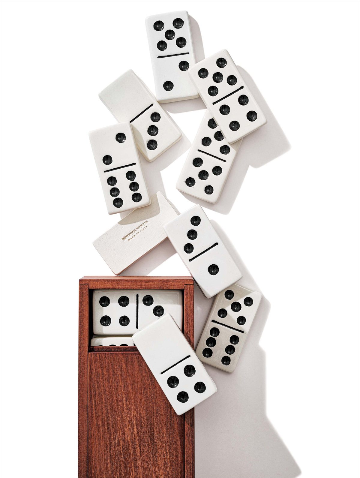 Bottega Veneta トライアングルドミノ Catch the Wave！ ［ボッテガ・ヴェネタ／セラミックドミノ